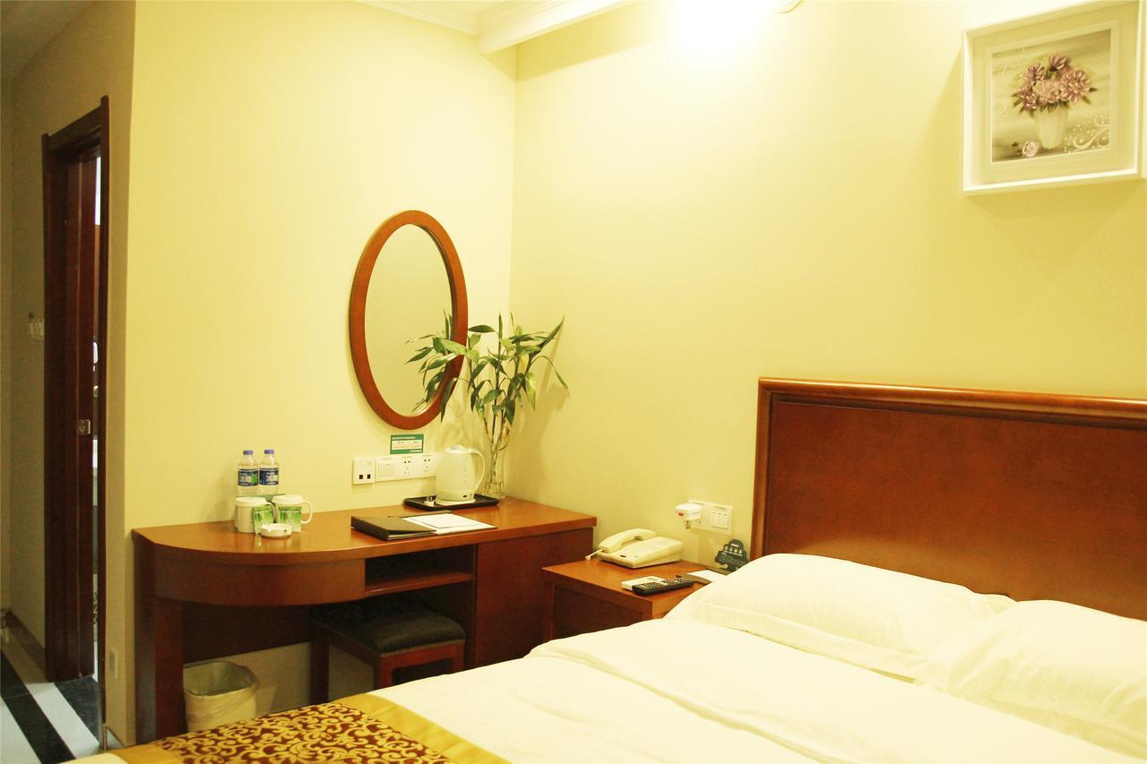 Hotel Greentree Chaoyang Beiyuan Meeting Center Express